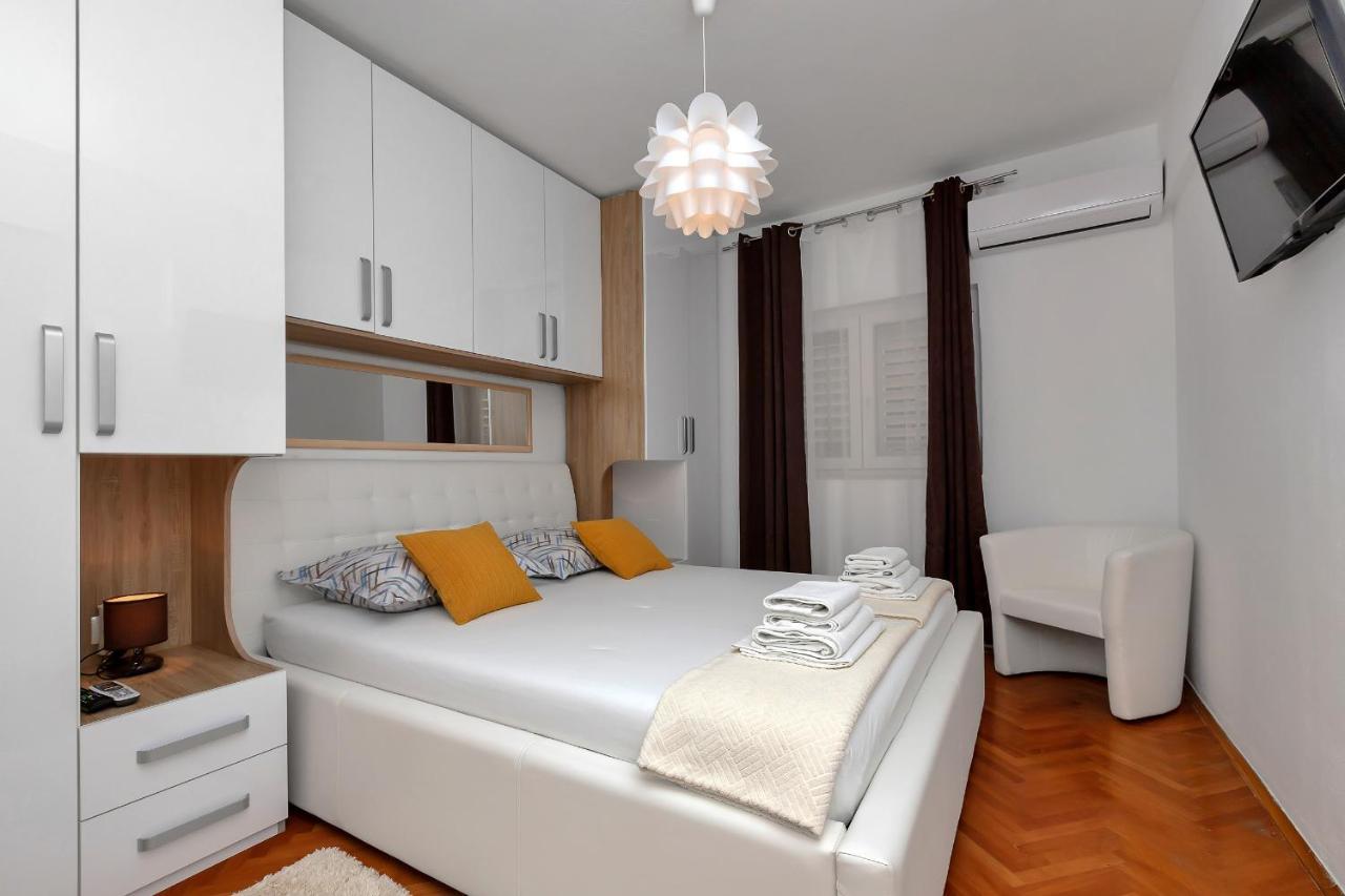 Apartment Sabina Makarska Exterior foto